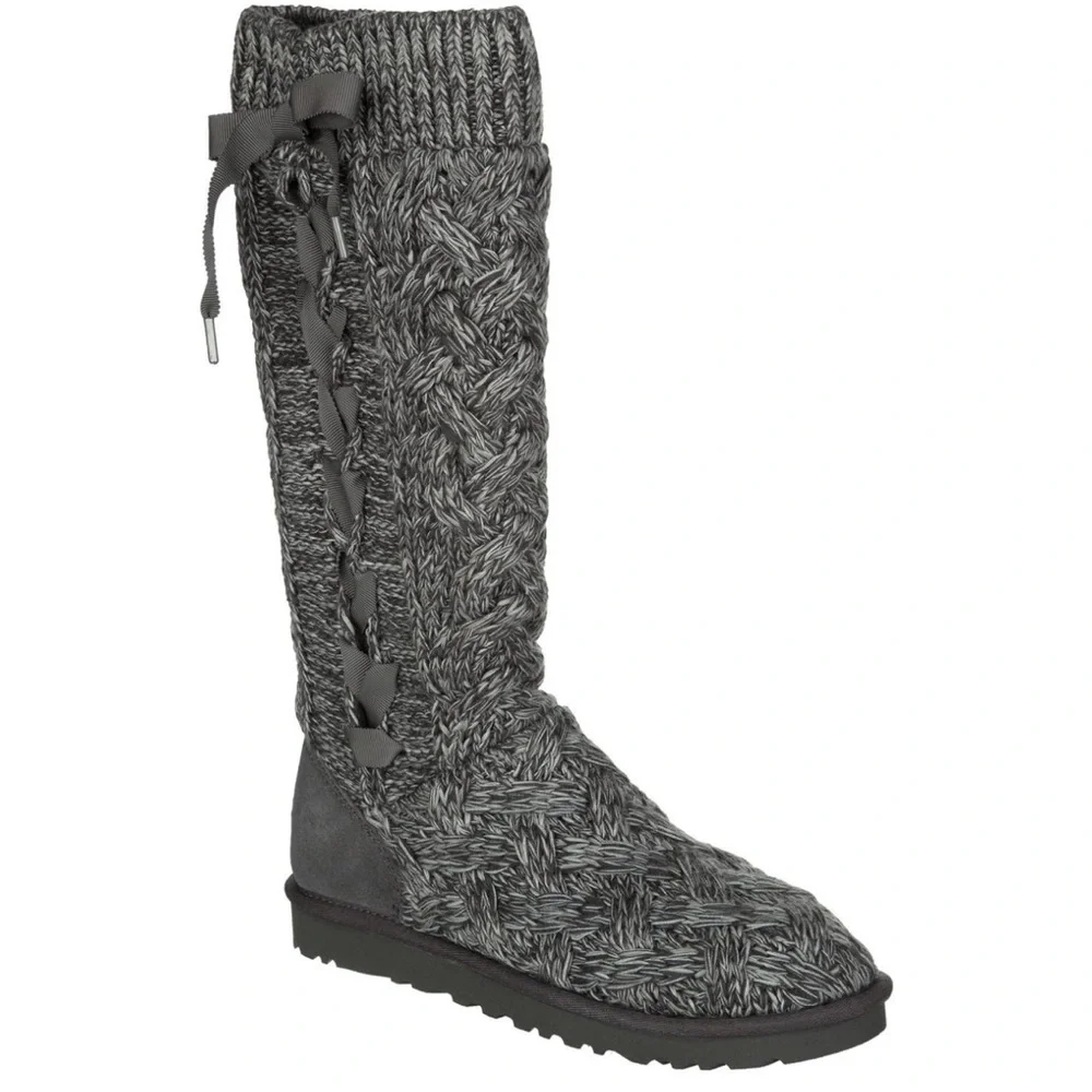 New without box Woman's Mahalya Grey Lace Up Cardi Cable Knit Uggs US Size 6